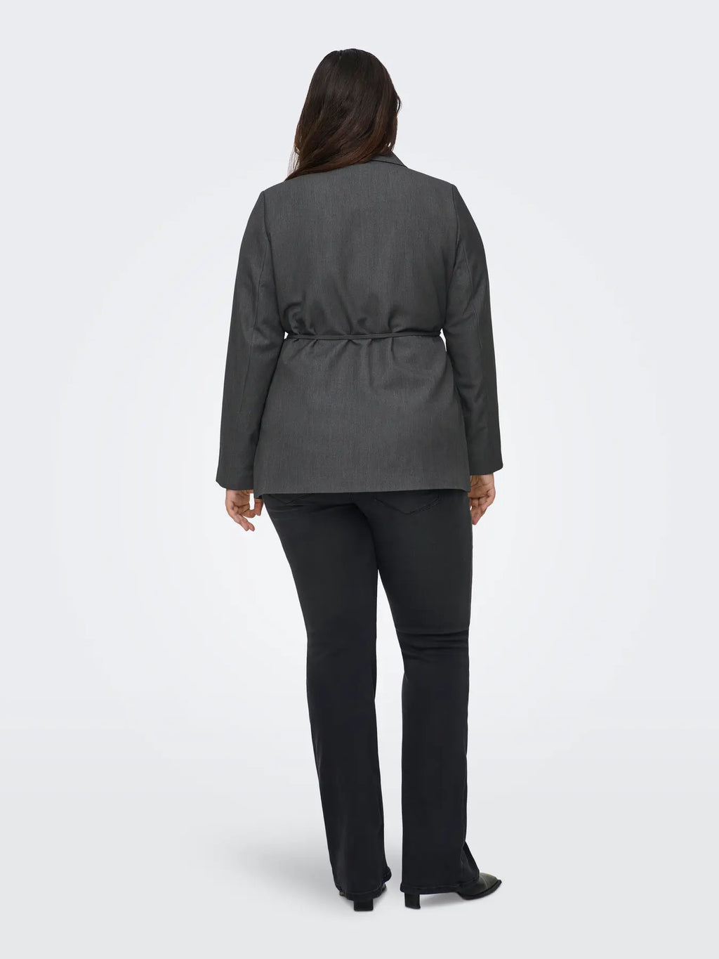 Giacca da donna monopetto con cinturino taglie curvy