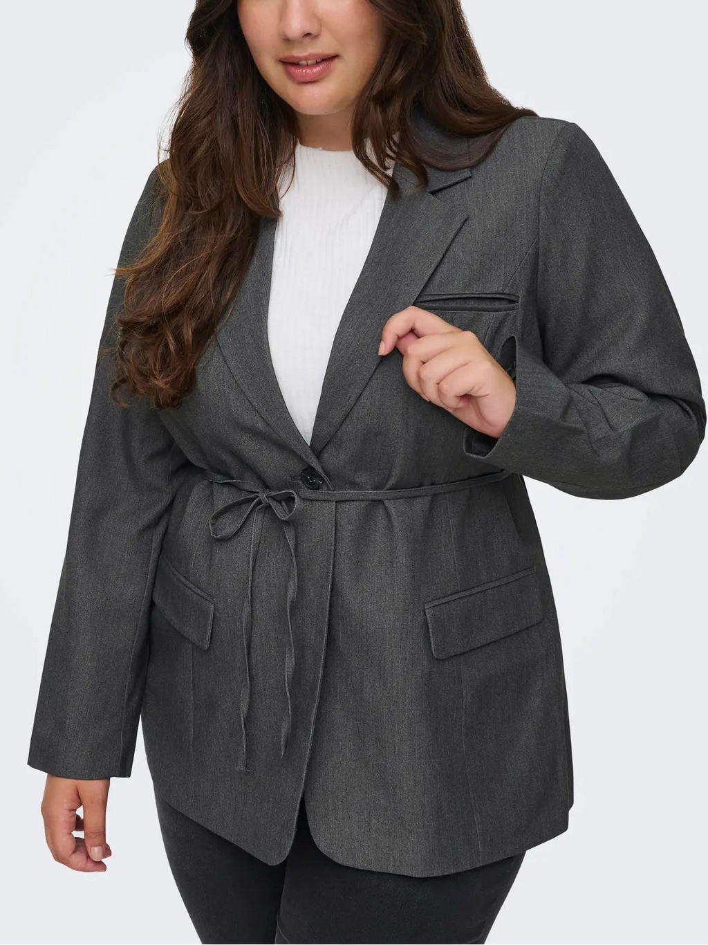 Giacca da donna monopetto con cinturino taglie curvy