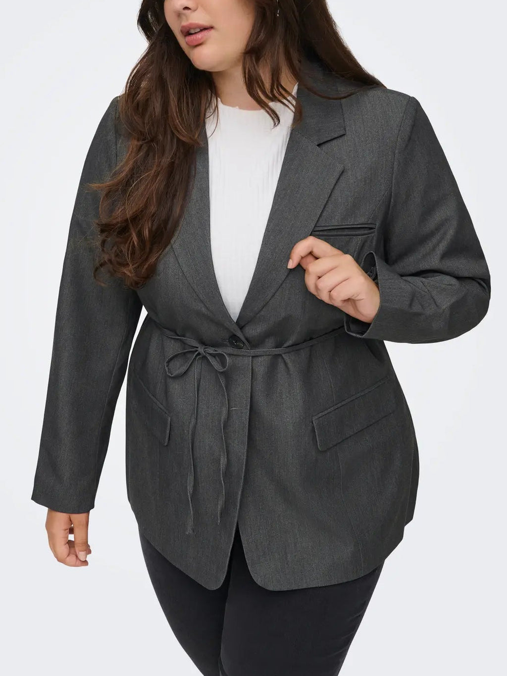 Giacca da donna monopetto con cinturino taglie curvy