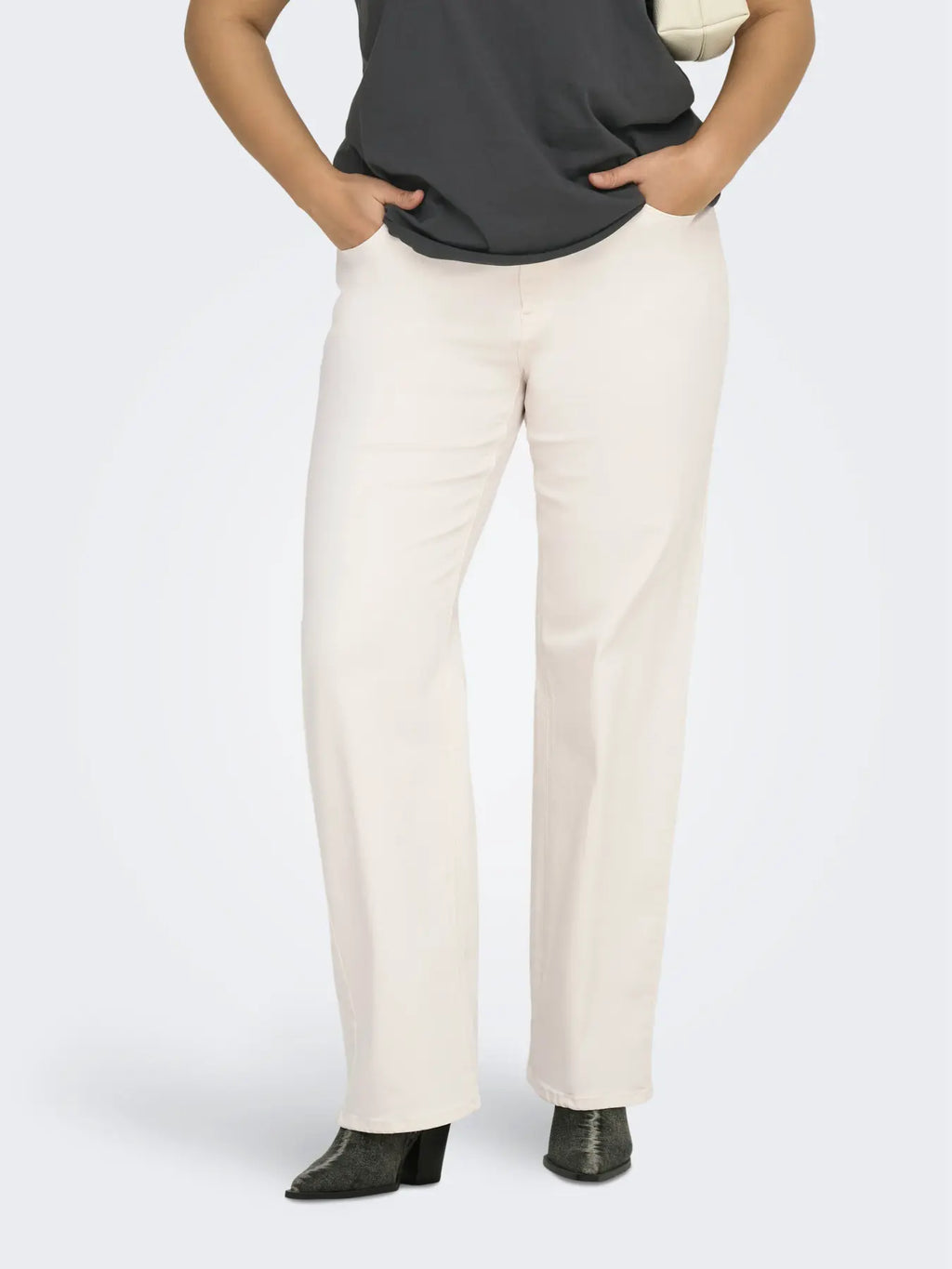 Jeans donna color ecrù taglie curvy