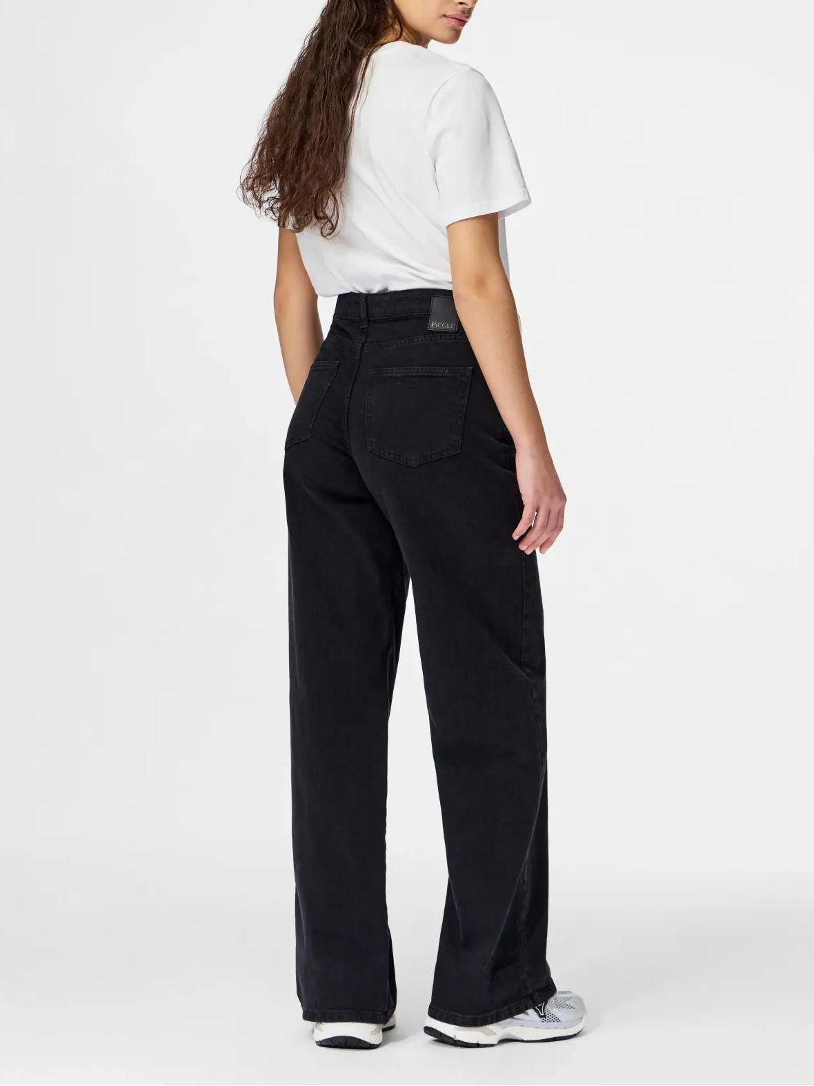 Jeans neri da donna 
