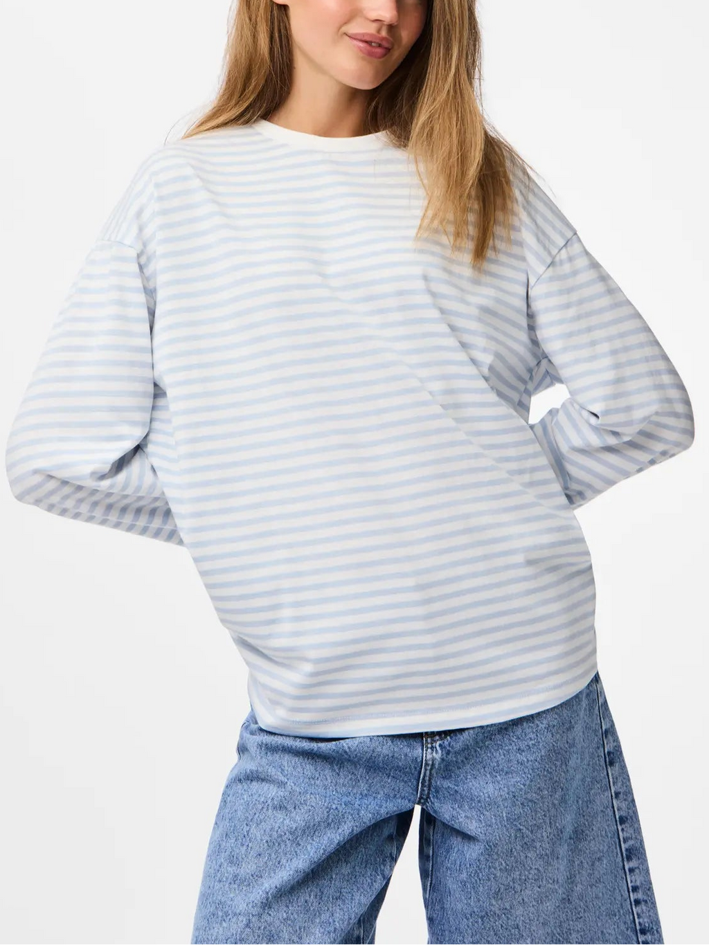 T-shirt donna a righe con maniche lunghe