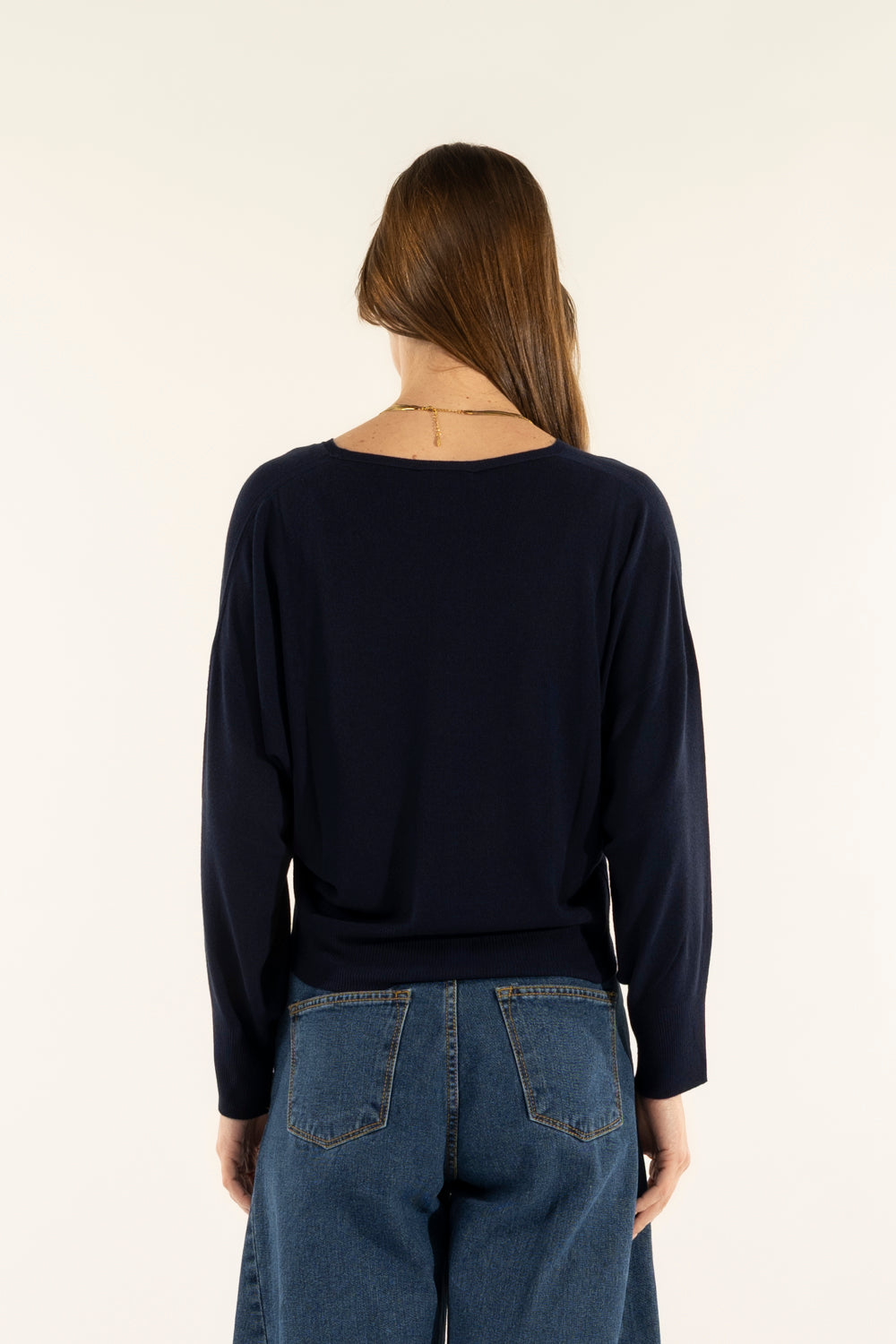 Maglia con scollo a V Kontatto