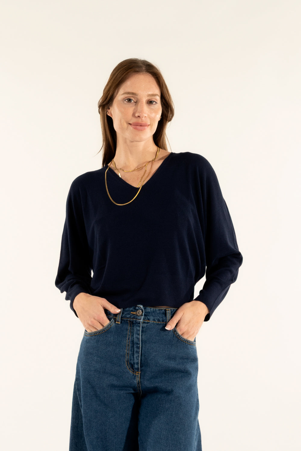 Maglia con scollo a V Kontatto