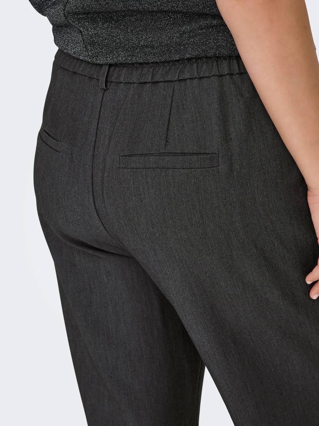 Pantalone da donna sartoriale grigio taglie curvy