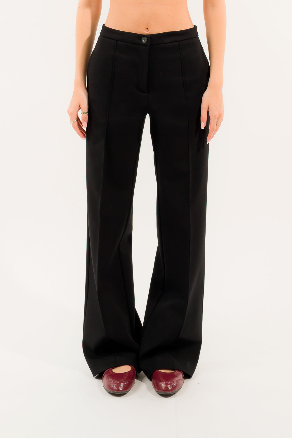 Pantalone con nervatura