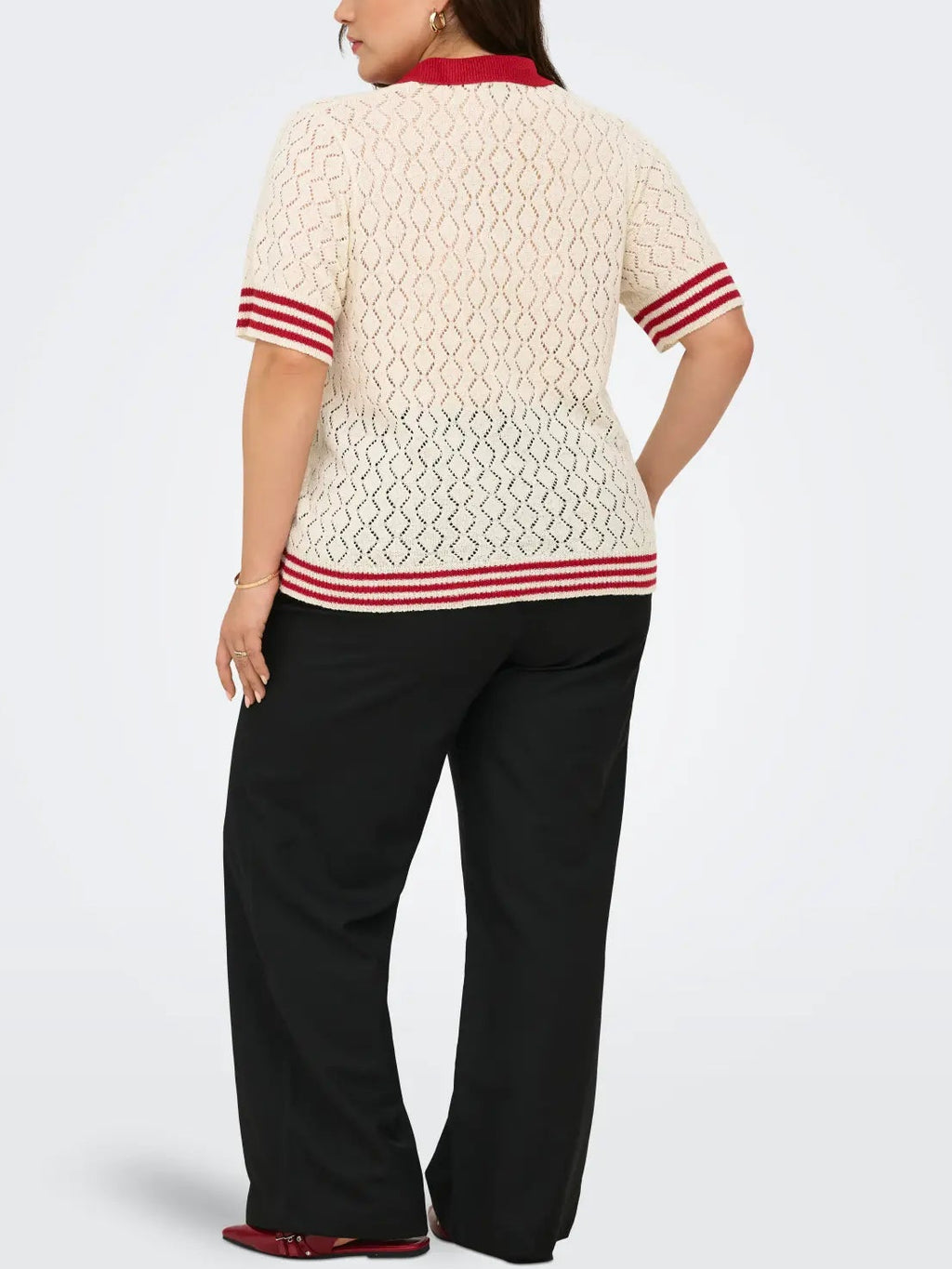 Polo da donna in maglia con dettagli rossi taglie curvy